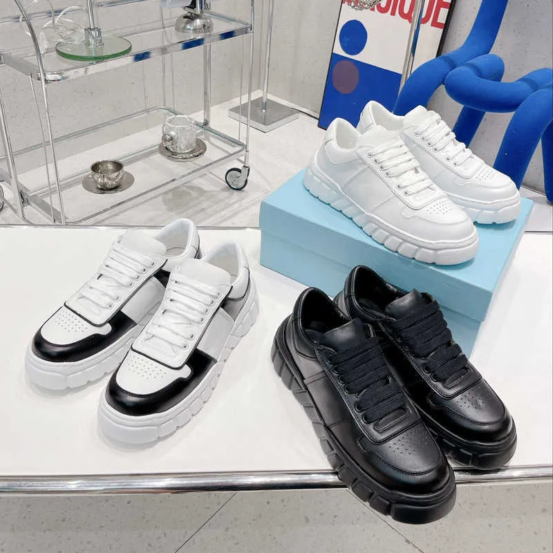 Sapatos de gabinete de gabardine tênis gabardine plataforma de couro branca preta masculina sapatos casuais sola de borracha espuma serrilhada com caixa no404