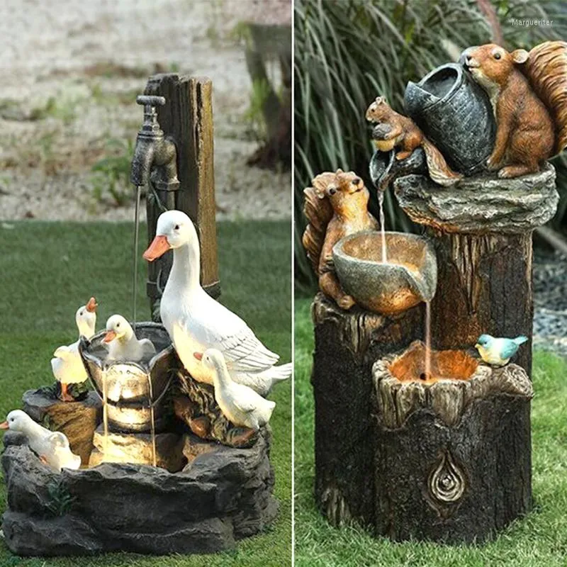 Tuindecoraties Duck Squirrel Zonne -Power Resin Patio Fountain Design met LED Light Gardening Supplies Outdoor