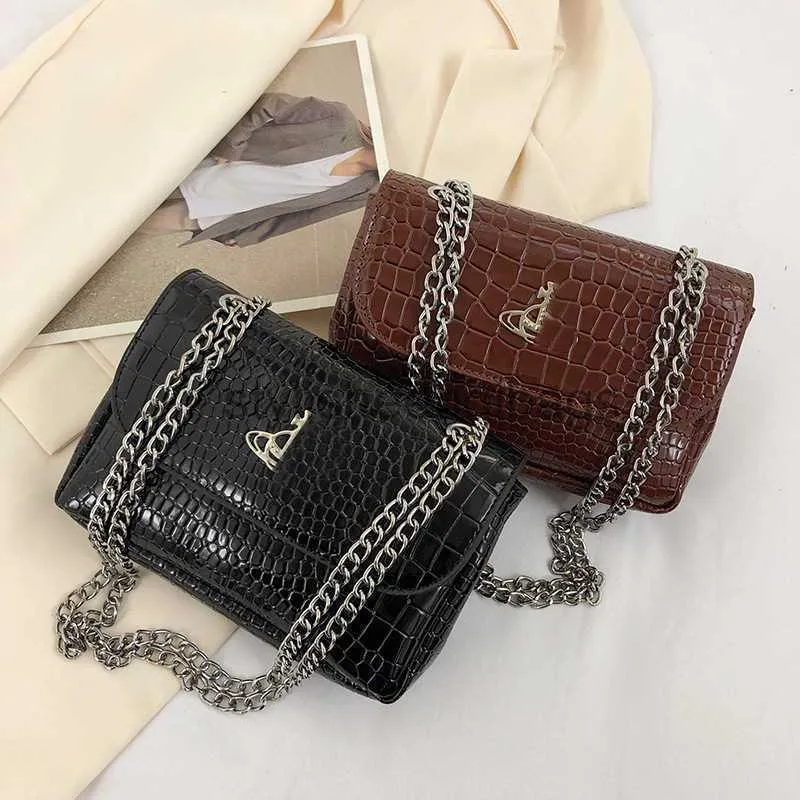 designer Bags Women Messenger Classic Handbag Vintage High Capacity Personality Fashion Underarm Leather Purses Lady Wallet stylisheendibags