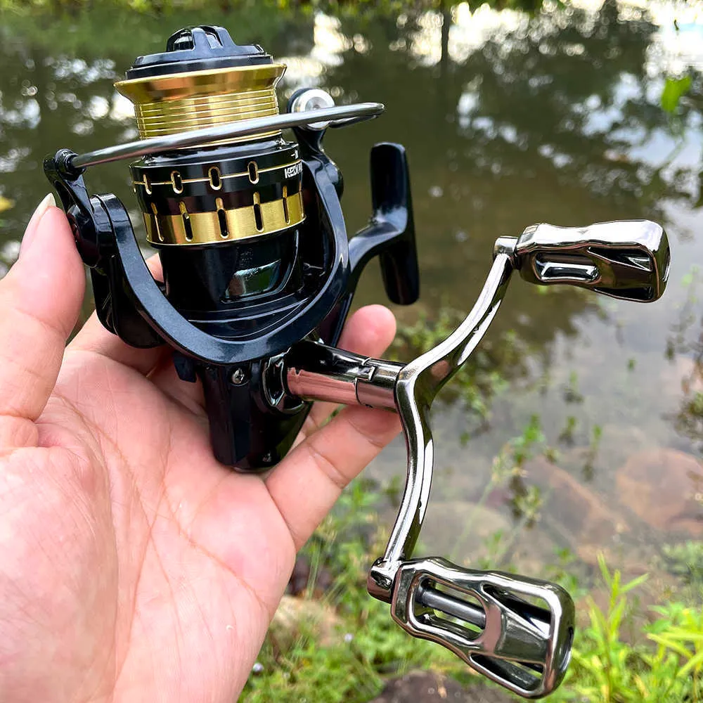 Rotary Wheel Ultralight Fishing Reel With 5.2 Luring Ratio And Double  Left/Right Handles P230529 From Mengyang10, $25.35