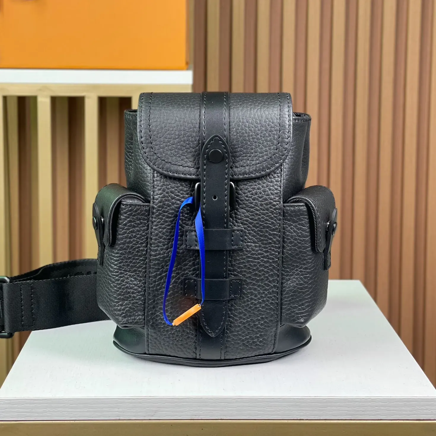 9a tasarımcı çantası Christopher mini çapraz vücut taurillon deri erkek çanta naylon omuz askısı