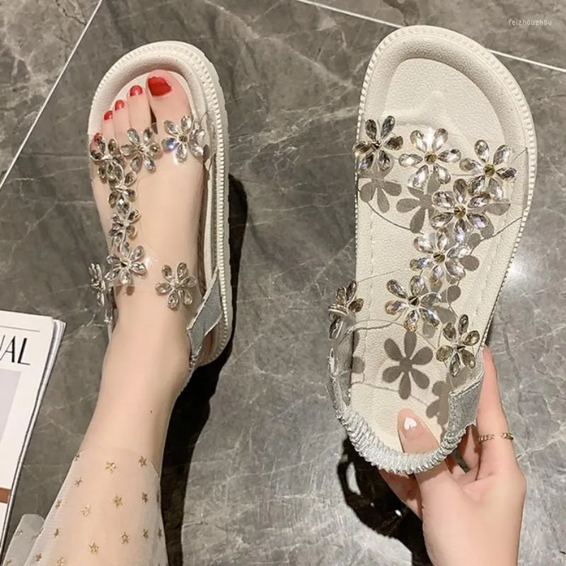 نساء بلوريات شقق الصندل الصيفية PVC Platform أحذية مفتوحة شرائح الشرائح اللباس الحزب النعال Femme flip flops zapatillas