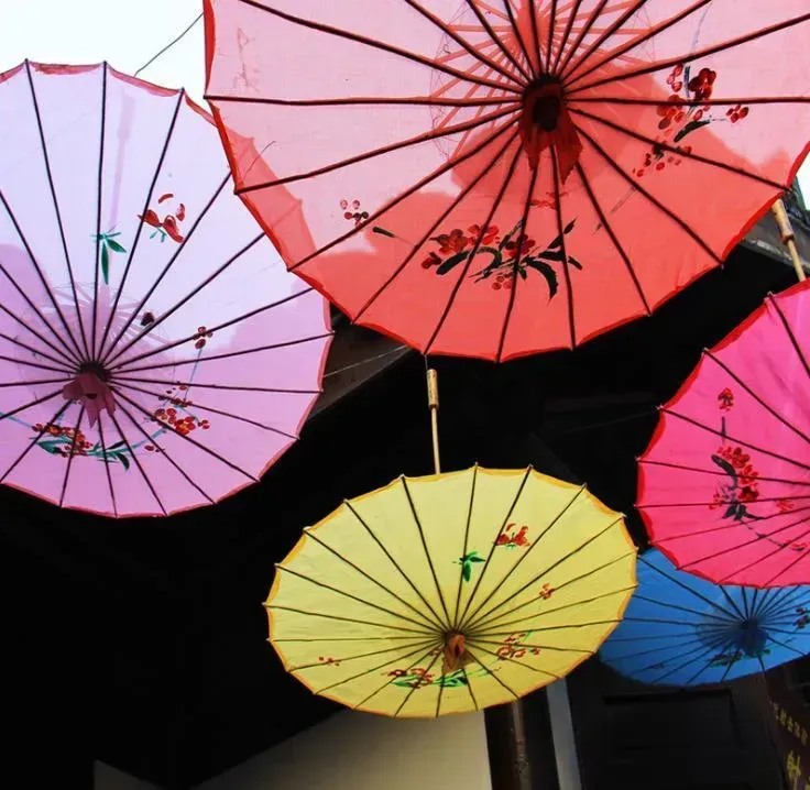 Adults Chinese Handmade Fabric Umbrella Fashion Travel Candy Color Oriental Parasol Umbrellas Wedding Party Decoration Tools SN2759