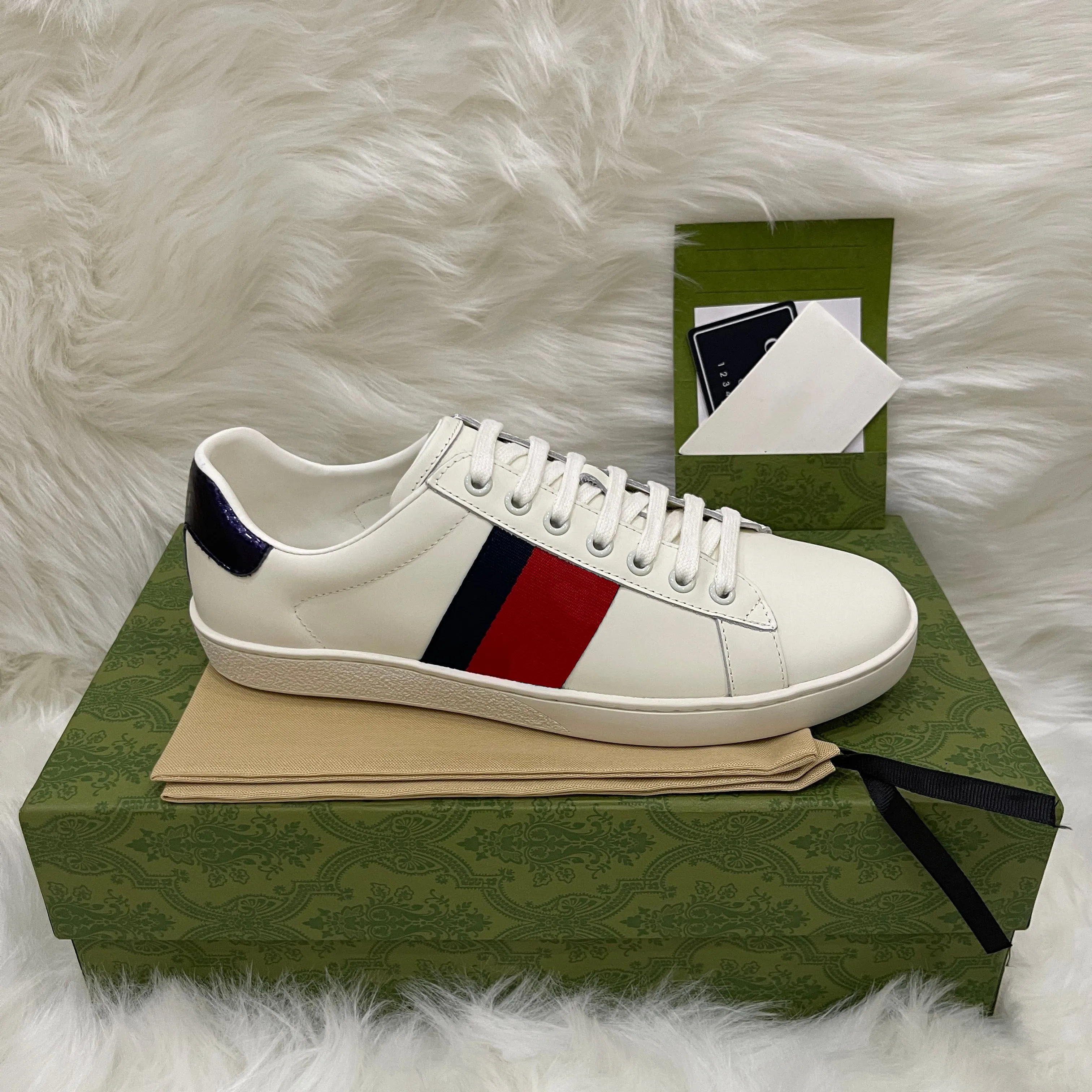 Mens Women Casual Shoes Italy Luxury Gold White Green Red Stripe