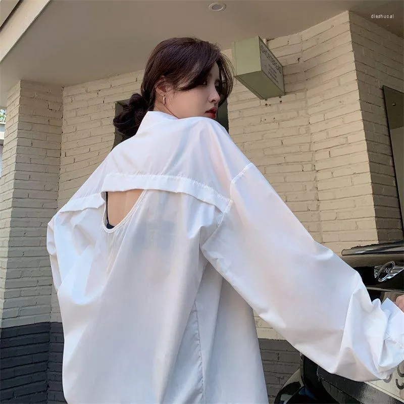 Kvinnors blusar Deeptown Women's White Shirt Korean Style Oversize Long Sleeve Top Hollow Out Button Up Ladies Blouse Summer 2023 Femle