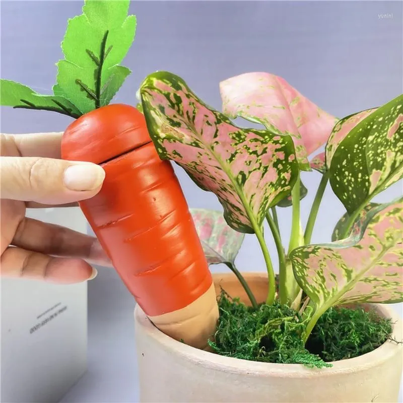 Équipements d'arrosage 4pcs Abreuvoirs en terre cuite auto-piqueurs de carottes de Pâques pour planteur de plantes d'intérieur Système d'irrigation goutte à goutte automatique 87HA
