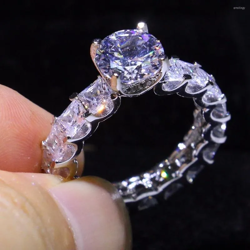 Кластерные кольца высококачественные лучшие продажи роскошных ювелирных изделий 925 стерлингового серебряного стека Princess 5zirconia square Cz Diamond Warding Band для