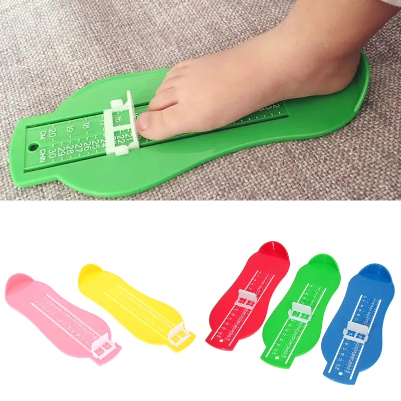 7 renk Çocuk Bebek Ayak Ölçümü Gösterge Ayakkabı Boyutu Ölçüm Cetveli Aracı Mevcut Abs Bebek Araç Ayarlanabilir Aralık 0-20cm Boyut