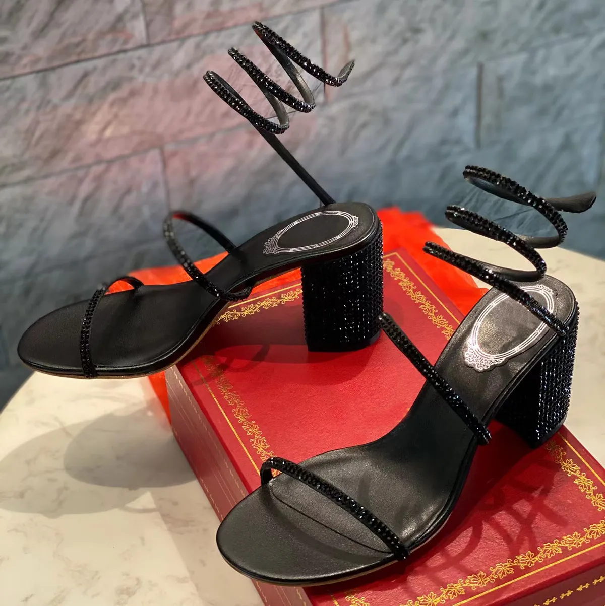 Rene Caovilla Sandals 7.5cmチャンキーヒールヘビ包まれたラインストーンデコレーションラグジュアリーデザイナーシューズデルミス女性ハイヒールスリムサンダル