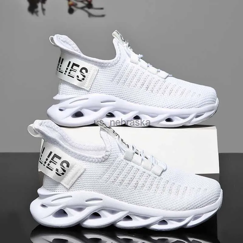 Non slip shoes sport chek clearance