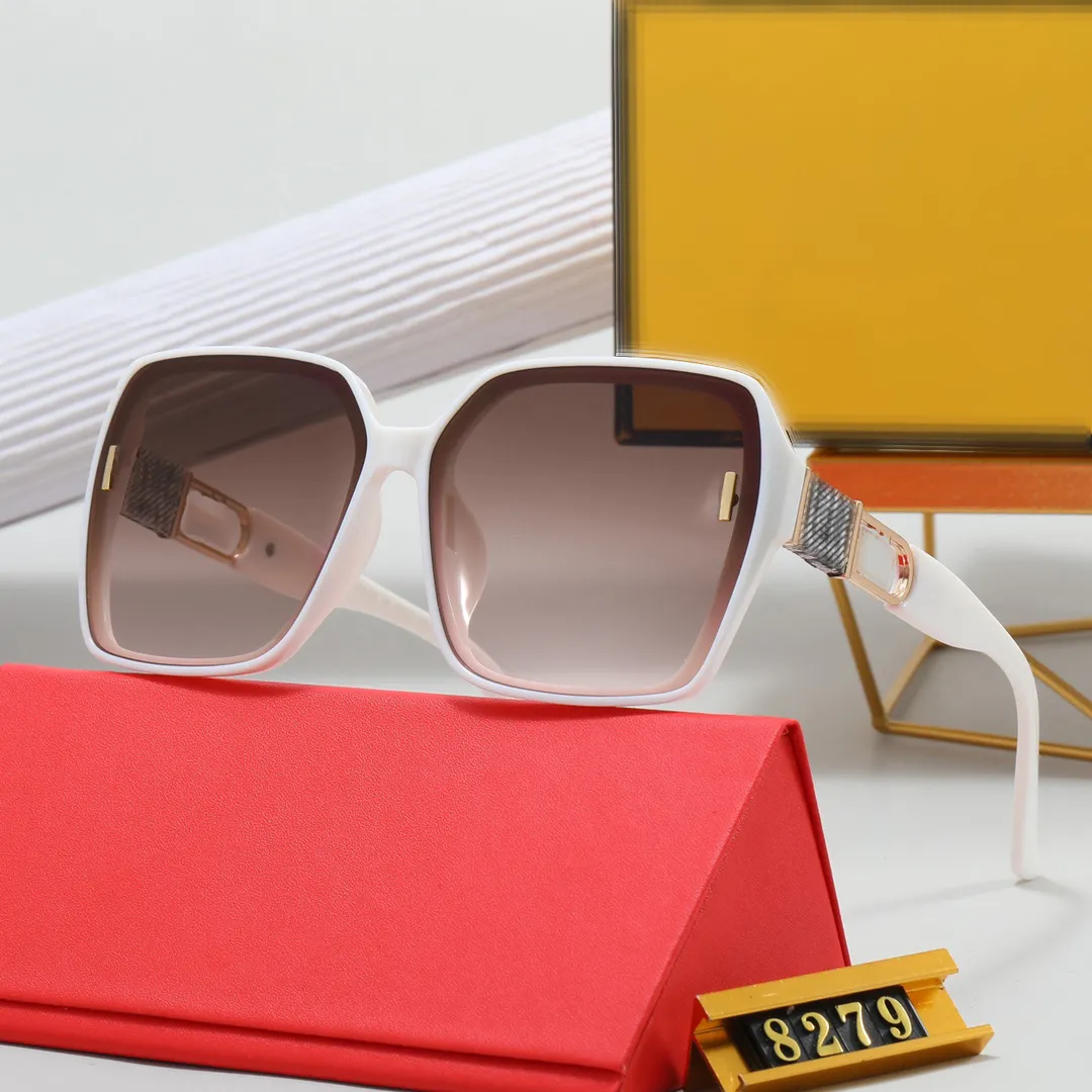 Designers mens solglasögon klassiska märke lyxiga solglasögon mode UV400 Goggle med box polariserande glasögon 8279 strandsol förebyggande resor