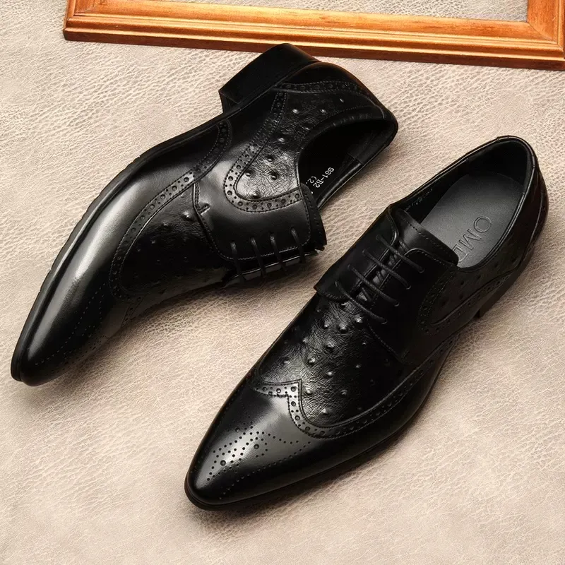 Chaussures habillées hommes Style italien en cuir véritable hommes mariage Brogue chaussures à lacets formelles bout pointu chaussures fête bureau oxfords