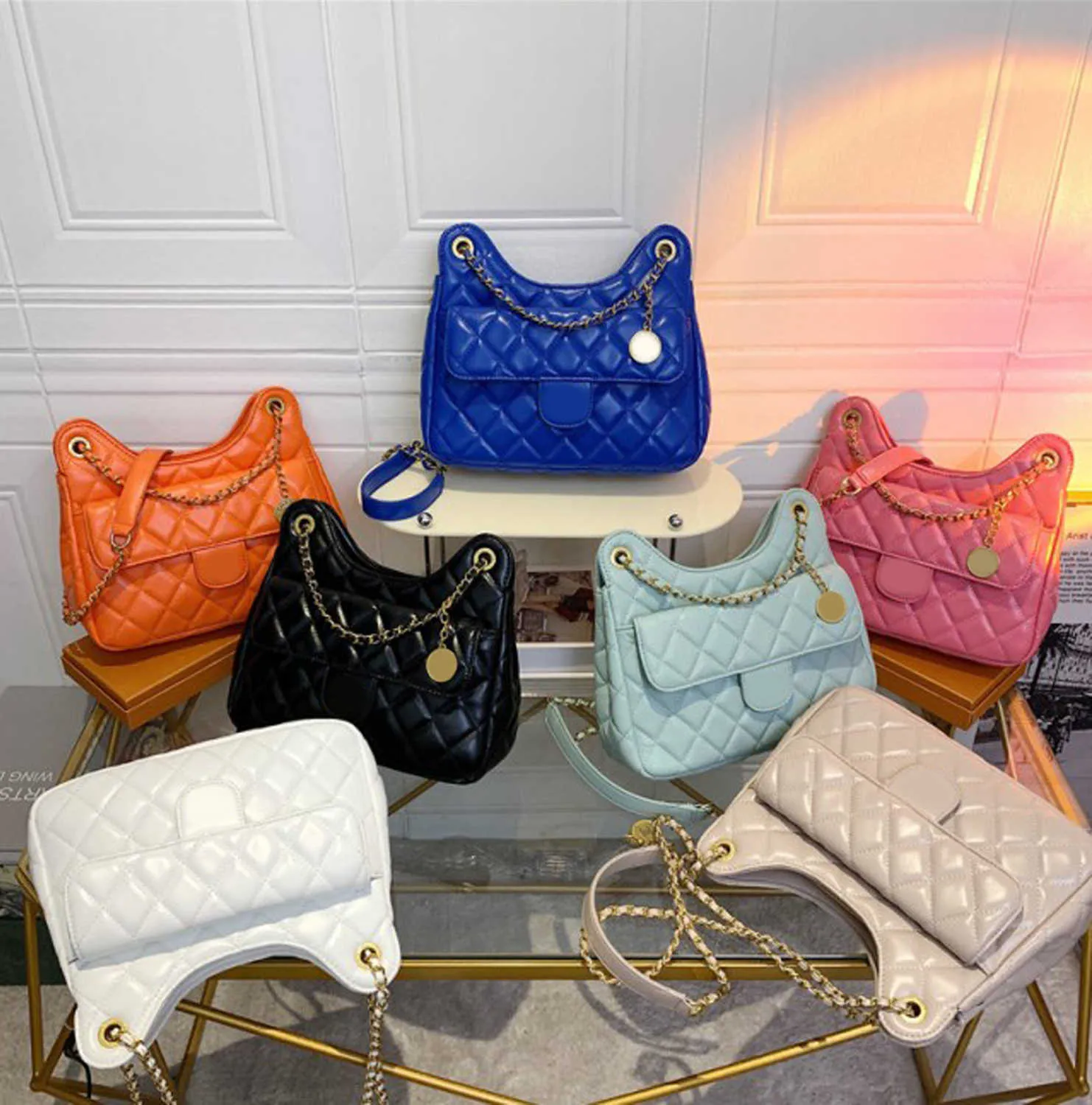 Sacs à bandoulière Sacs à bandoulière 2023 Classique Dames Chaîne Flap Bourse Cf Caviar Dames Bandoulière De Luxe Designer Sac fourre-tout designer tendance de la mode 3710 hobo