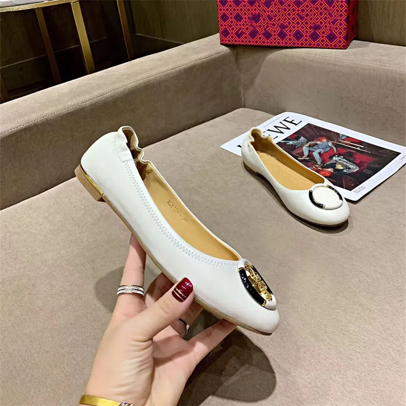 Designer women`s flat heel ladle shoes Brand name ballet shoes fashion leather soft sole single LACES buckle Dress shoes Comfortable flat driving shoes work LACES box