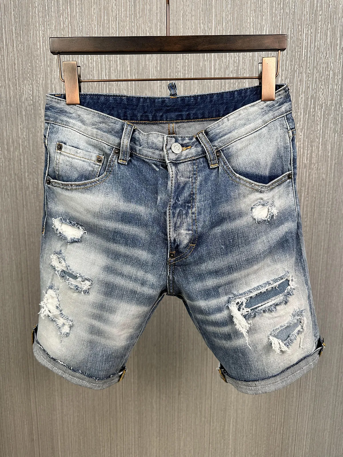 Ripped skinny shorts outlet