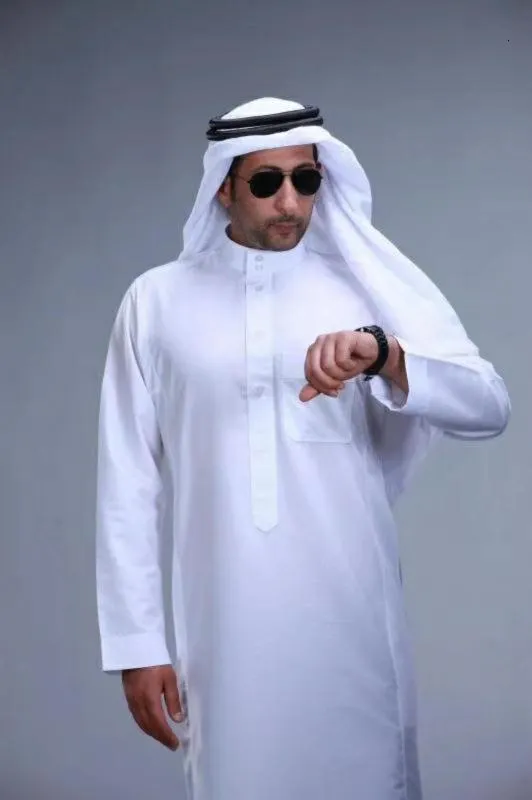 Saudi arabian male outfit best sale