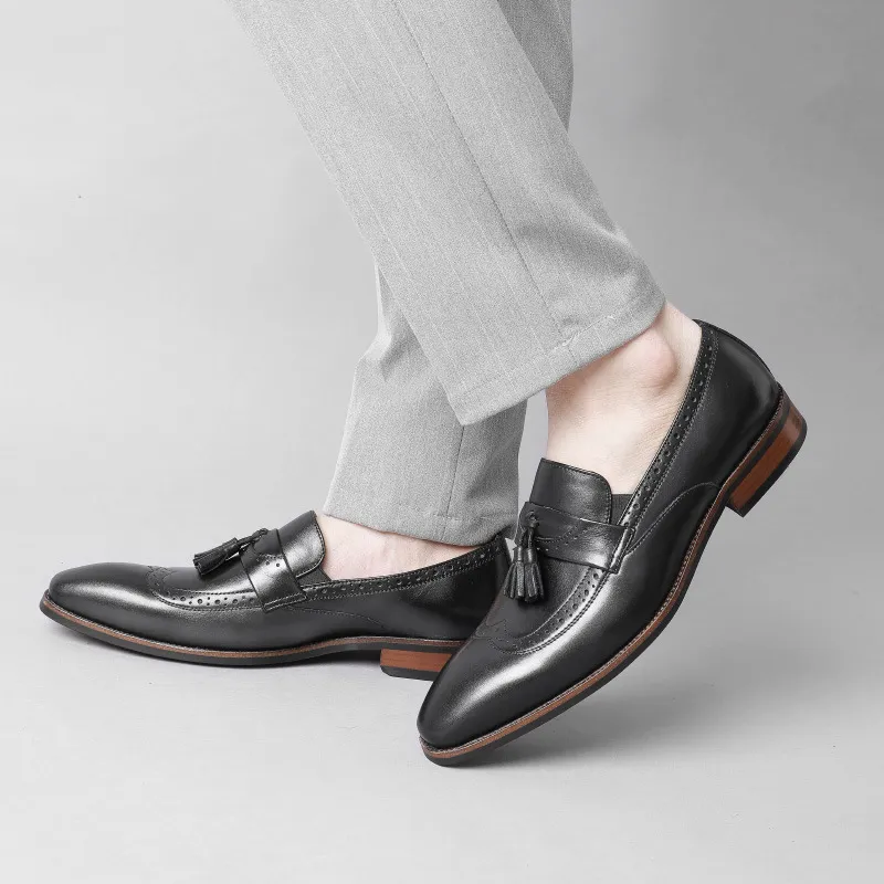Düğün Ayakkabıları Erkekler Kuaför için Resmi Zarif Orijinal Deri Siyah Kayma Erkekler Giydirme Ayakkabı Püskürtleri Oxford Ayakkabı