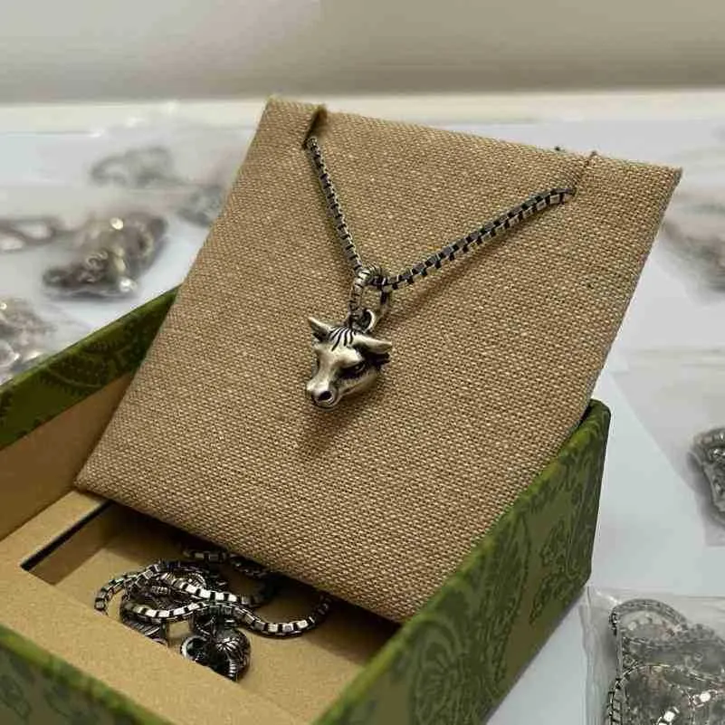 designer de joias pulseira colar anel cabeça de vaca pingente família animal série lagosta revestida escura fivela Pingentenovas joias