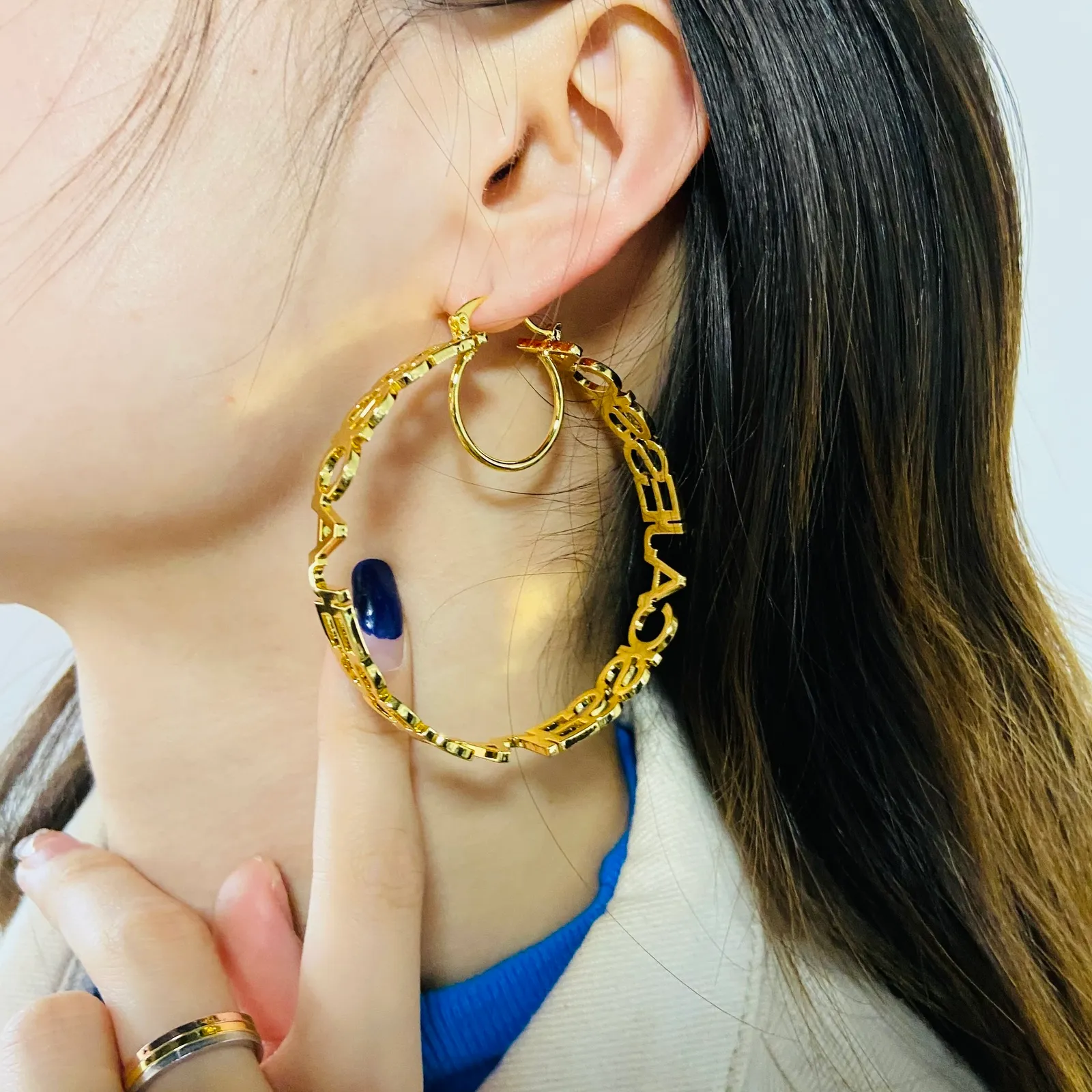 Personalized Gold Stainless Steel Hoop Huggie Earrings With Name Customizable Womens Gold Jewelry For Women For Christmas Gift 230531 From Pong03 13.43 DHgate.Com