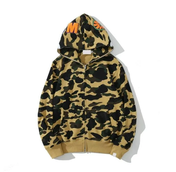 Designer camo sweatshirt hotsell