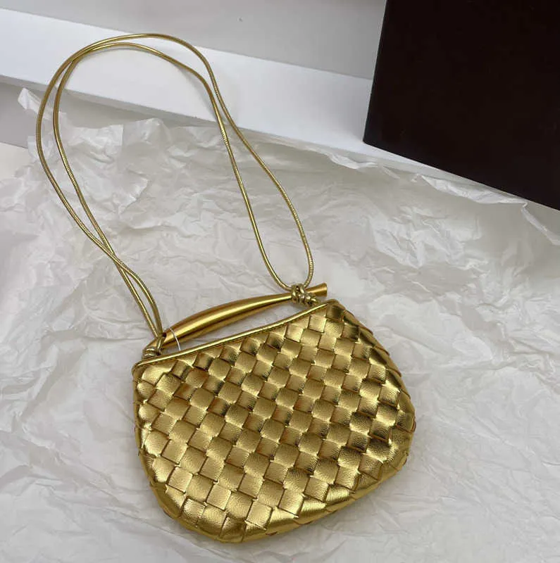 Bolsas de verão novas da moda 2023 bolsa feminina bolsa de ombro de designer quente bolsas da moda para meninas bolsa pequena geléia sardinha mini alça de metal e bolsa feminina clássica