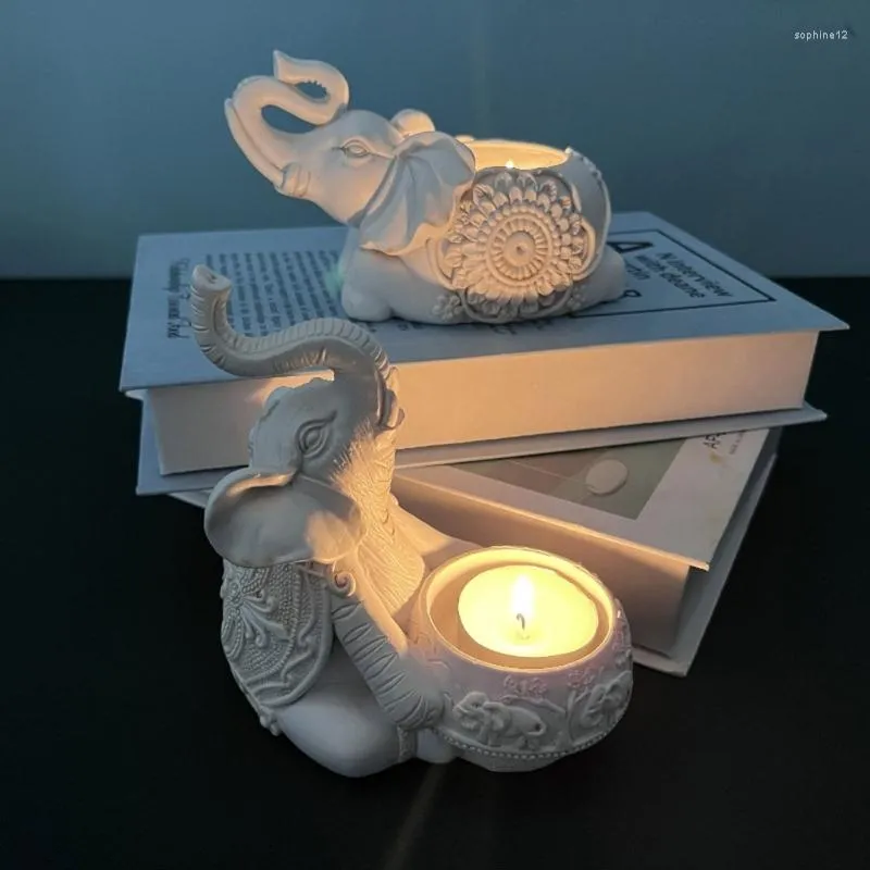 Candle Holders Retro Lucky Elephant Tea Light Holder Candlestick Wedding Favor Living Room Decor Figurines Home Decoration Art Gift