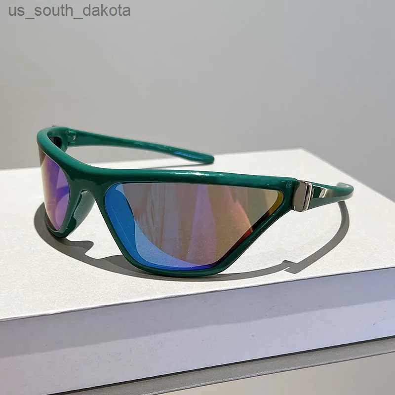 Kammpt Y2K Cat Eye Solglas för kvinnor 2022 Fashion Mirror Coating Outdoor Cycling Goggle Eyewear Brand Design UV400 Sun Glasses L230523