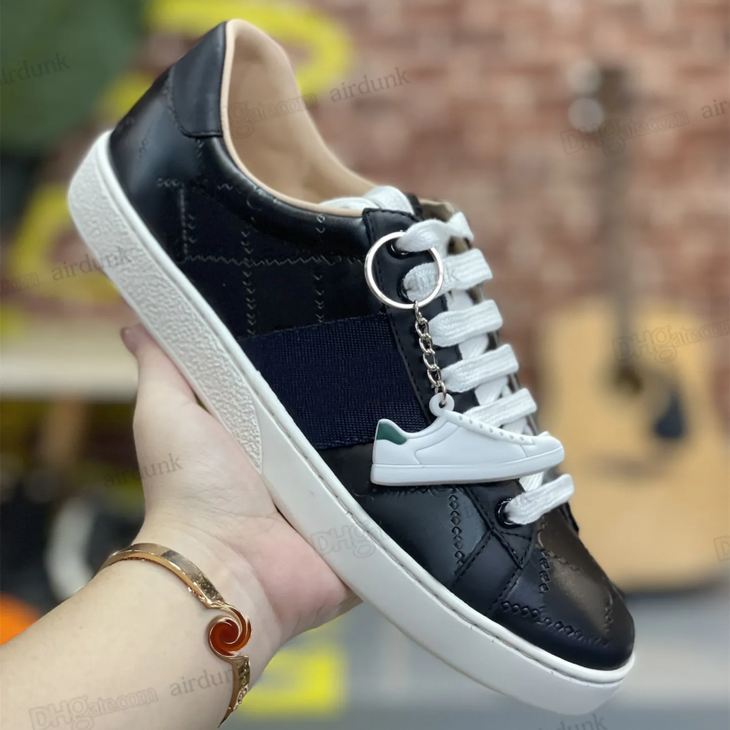 Adidas stan smith dhgate hot sale