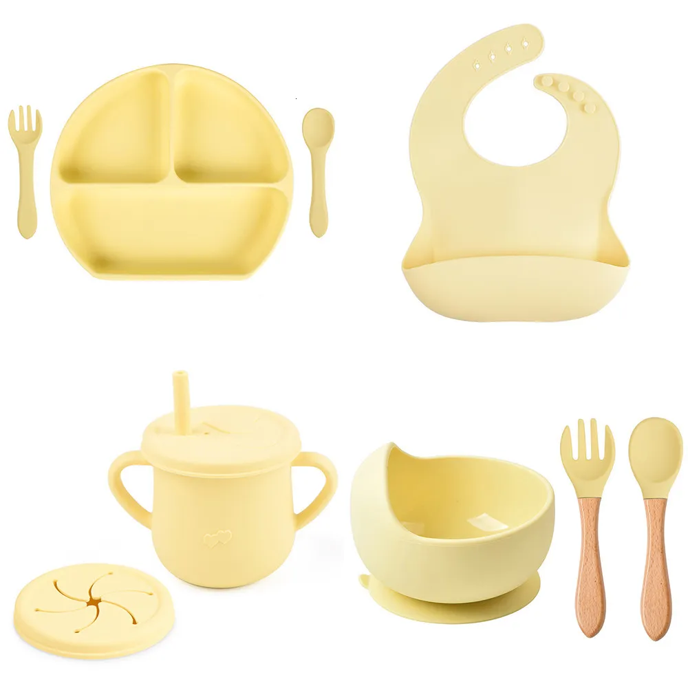 Tassen, Geschirr, Utensilien, 4/6/8 Stück, Baby-weiches Silikon-Lätzchen, Speiseteller, Saugnapf, Schüssel, Teller, Tasse, Löffel, Gabel, Set, rutschfestes, lebensmittelechtes Silikon, Kindergeschirr 230530