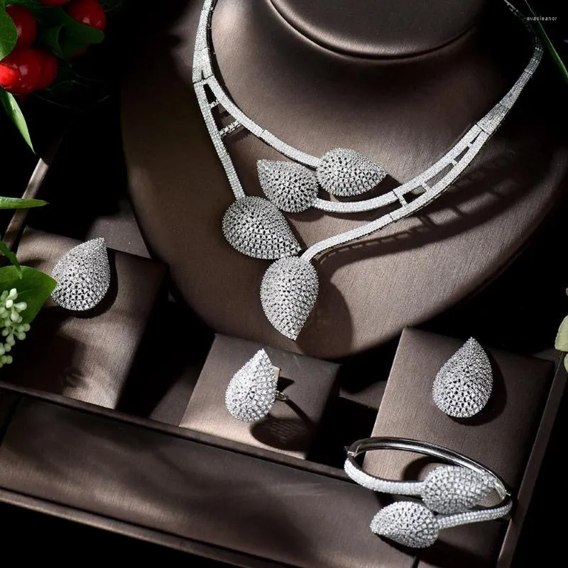 Conjunto de pendientes de collar, diseño de hojas HIBRIDE, joyería nupcial, Zirconia cúbica blanca clara, conjuntos de accesorios de joyería nigeriana de moda para