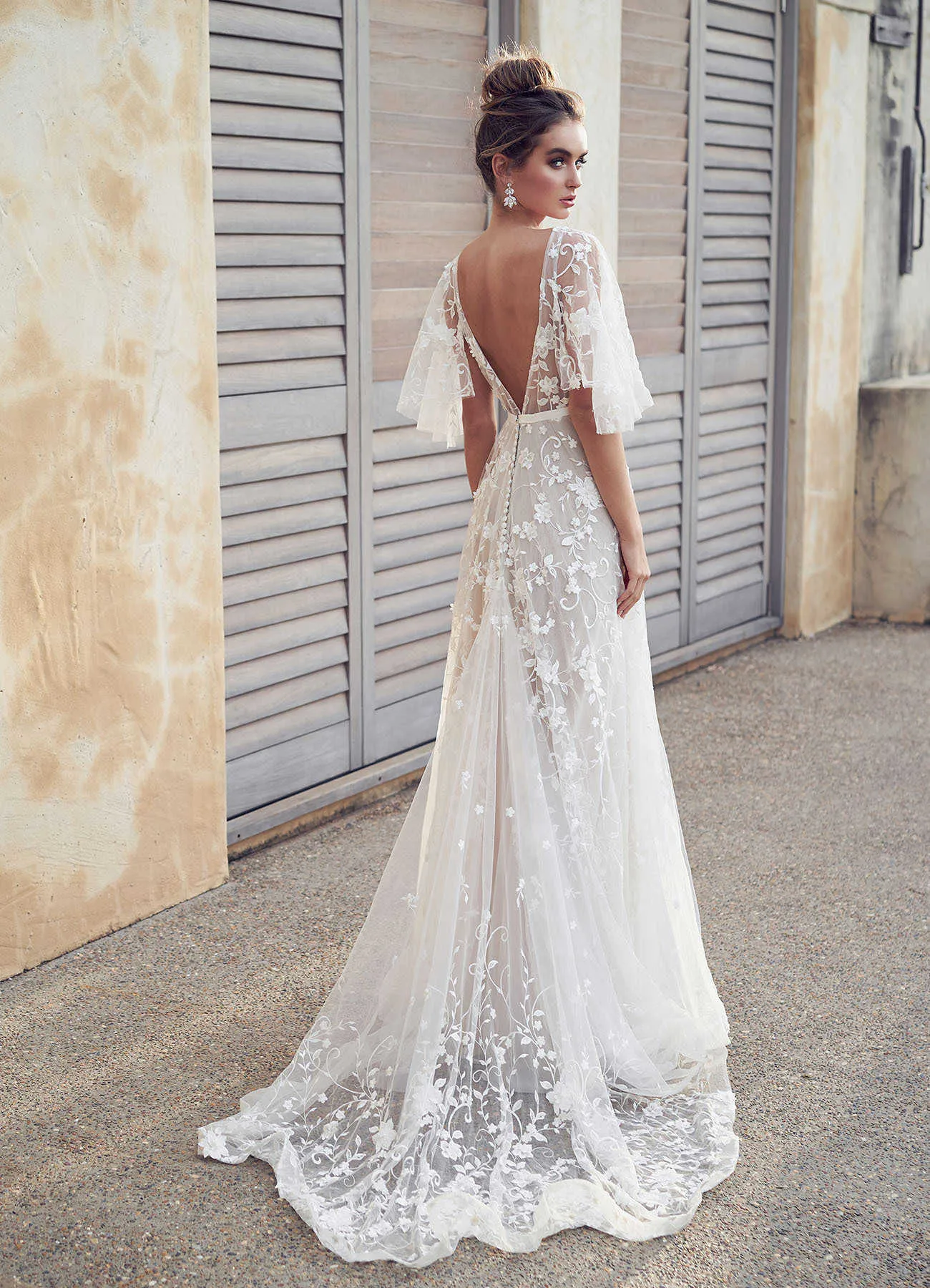 Party Dresses Long Lace Maxi Dress V-neck Backless Batwing Sleeve  Floor-Length Dress for Women from Dhgate Urban Sexy Dresses - price 28.46