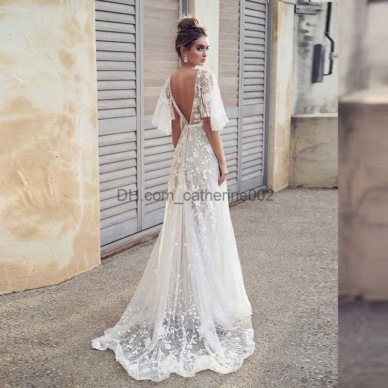 Wedding dress butterfly sleeves 2025