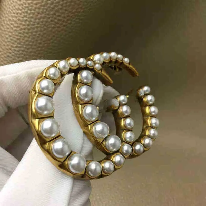 2023 Nieuwe designer sieraden armband ketting ring Parel Broche dameskleding accessoires high-end geometrische pin