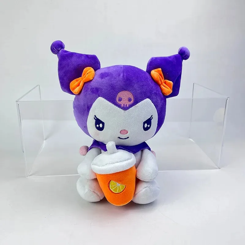 Hurtowe anime urocze kubek herbaty Kuromi Plush Toys Dzieciowe gry towarzysze wakacyjnie Dekoracja pokoju na prezent