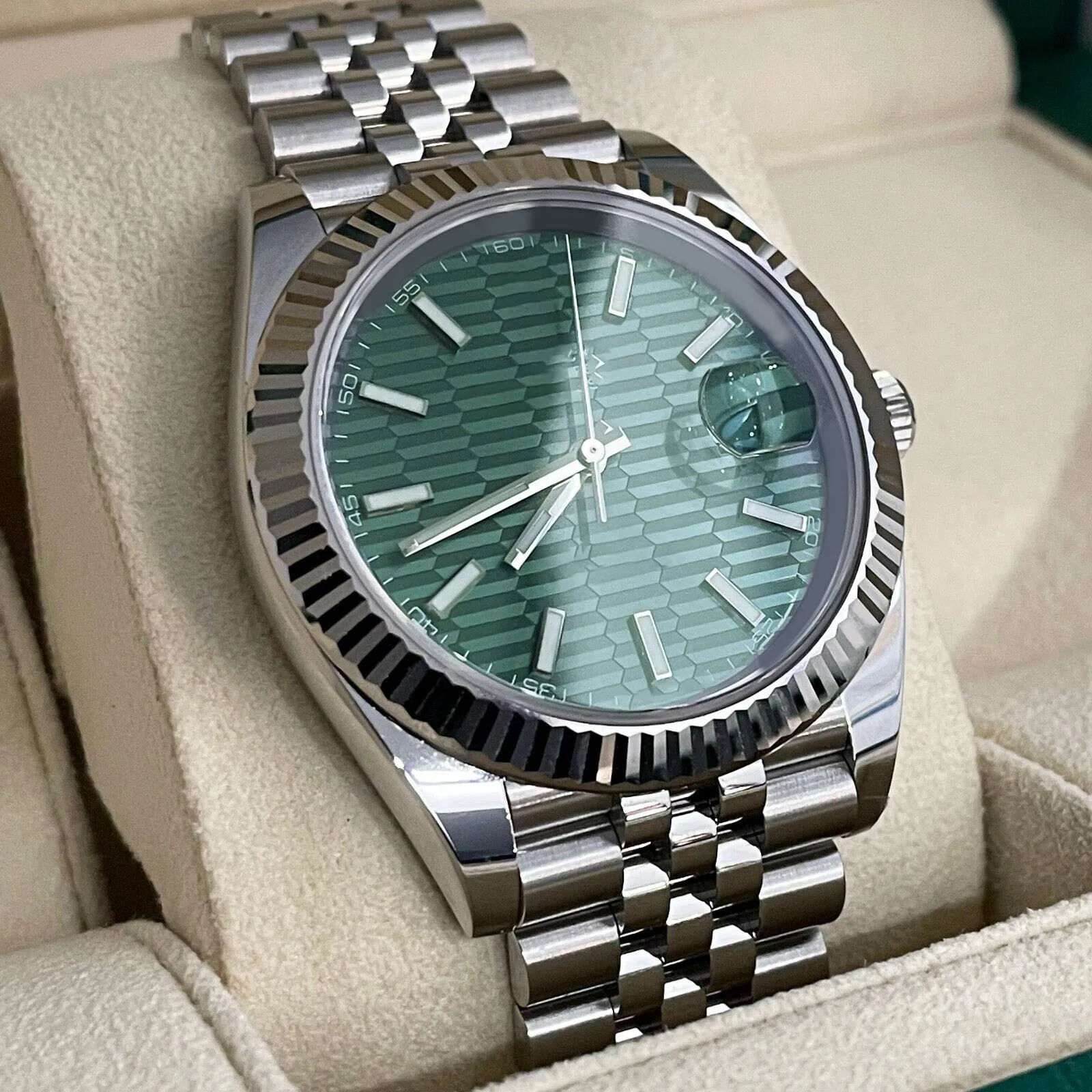 Nieuwe horlogebandje Luxe horloge 41mm GROEN MOTIF WIJZERPLAAT ROESTVRIJ JUBILEUM FLUTED BEZEL 126334 Beweging 904l Automatische herenarmband waterdichte herenhorloges