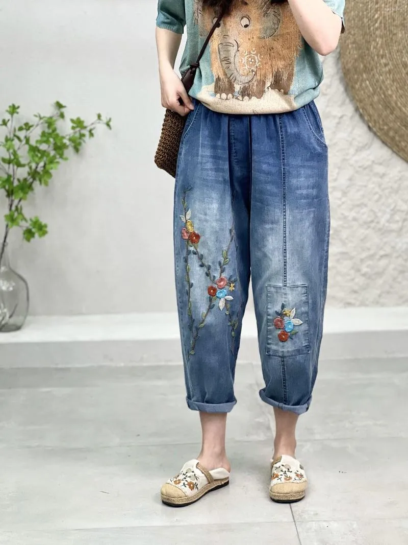 Embroidered denim pants shop