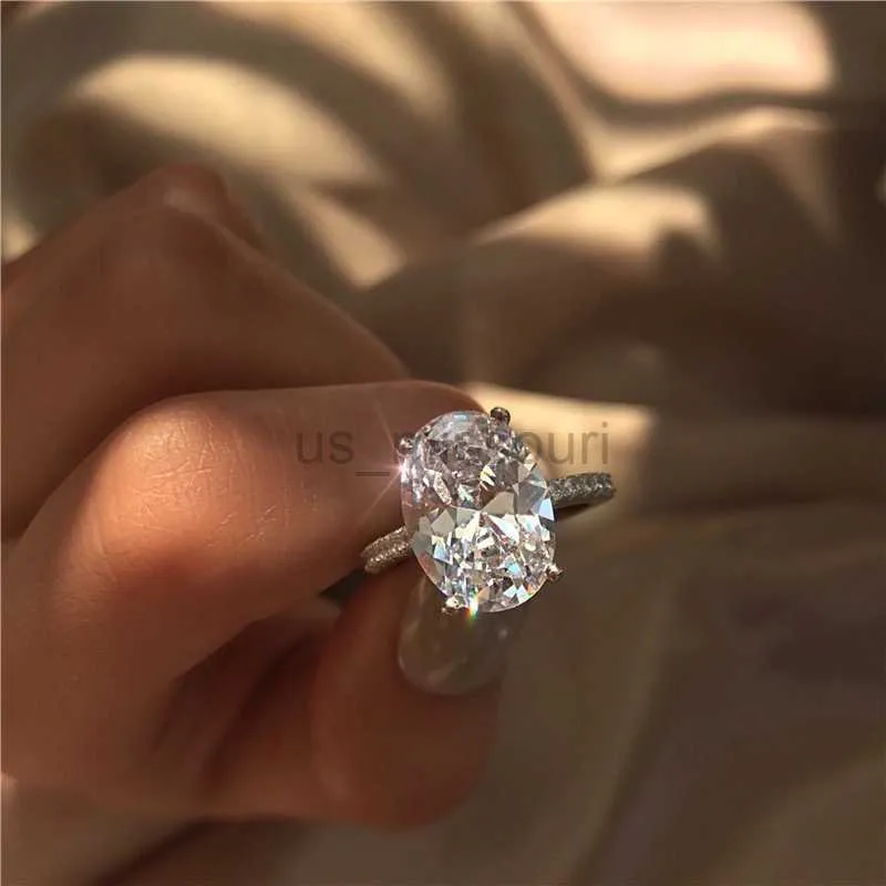 Band Rings Charm Female Big White Crystal Stone Ring Luxury Silver Color Wedding Rings for Women Vintage Bridal Engagement Smyckesgåvor J230531