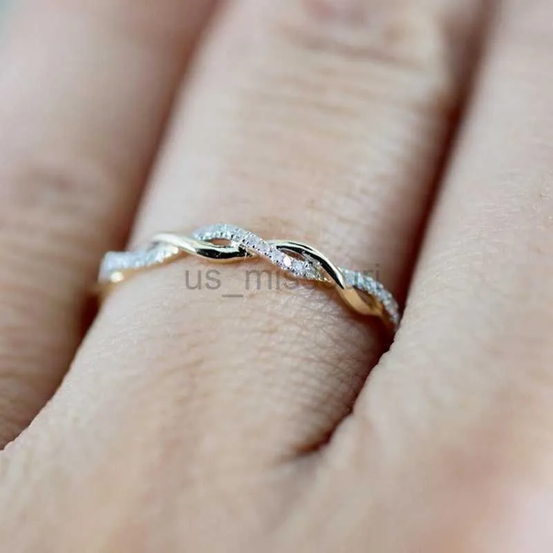 Delicate Infinity Vine Ring Gold And Silver With White Zircon_voghion.com