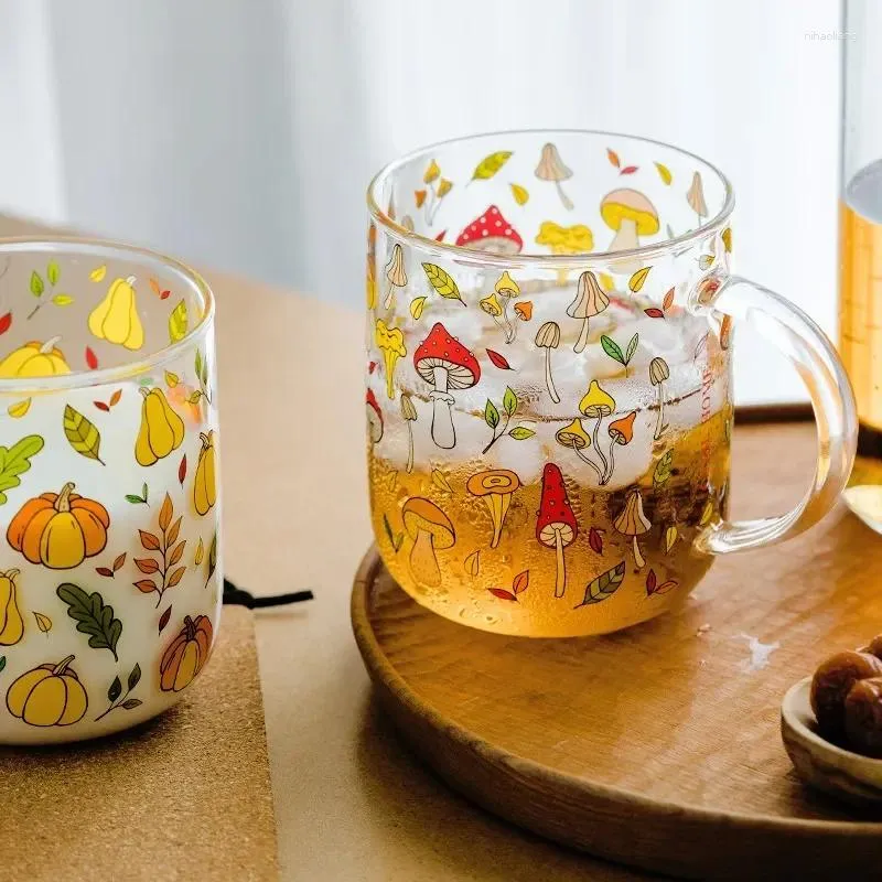 Verres à vin résistants à la chaleur avec poignée, tasse en verre pour petit déjeuner, tasse à lait, mignonnes tasses à café pour le bureau et la maison, motif de citrouille et de champignon, verres à boissons