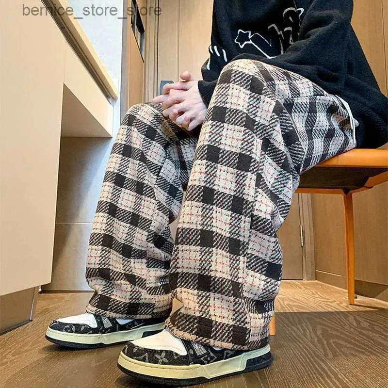 Big mens hotsell plaid pants