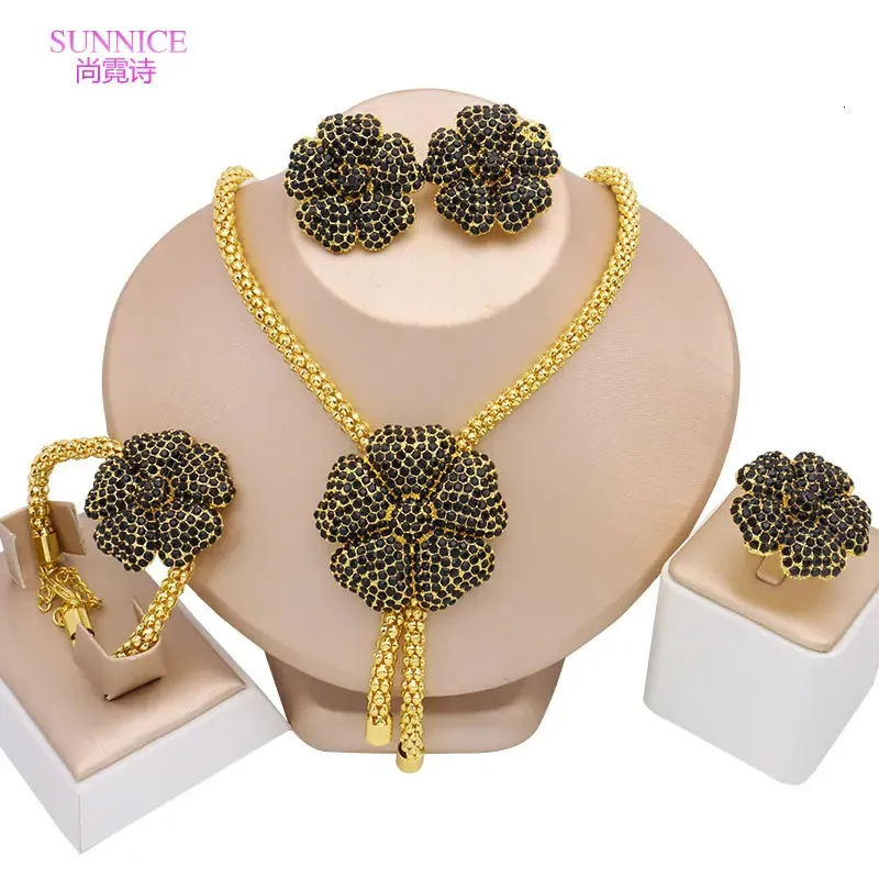 Wedding Jewelry Sets Black 18k Gold Plated Set For Women Bride Copper Necklace Earrings Pendant Fashion Bracelets Ring Jewellery 231201