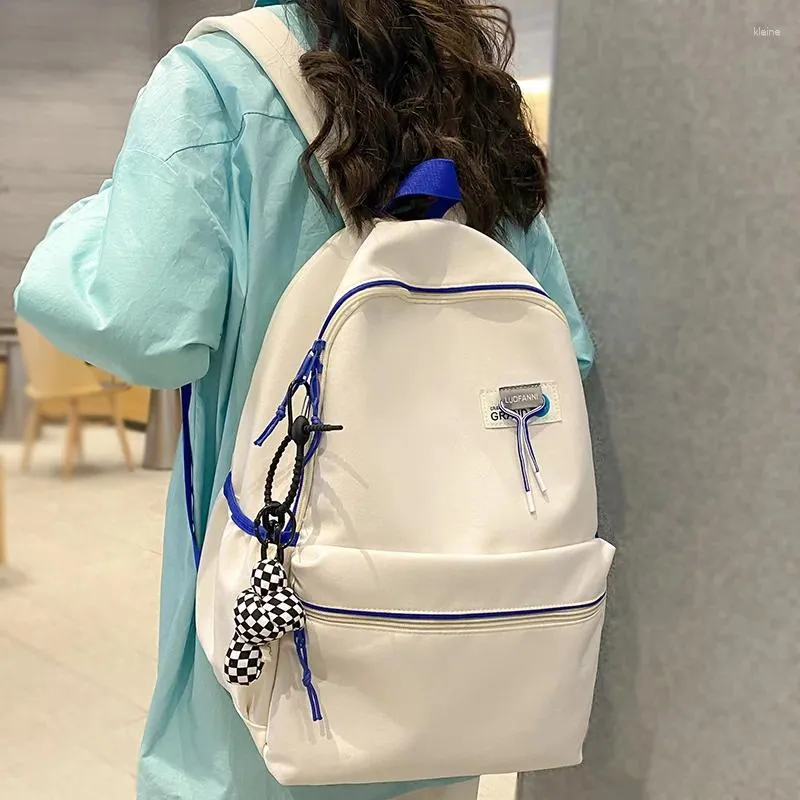 Borse da scuola Borsa da college bianca impermeabile femminile Borsa da donna per libri di moda Ragazza Kawaii Ladies Laptop Nylon Student