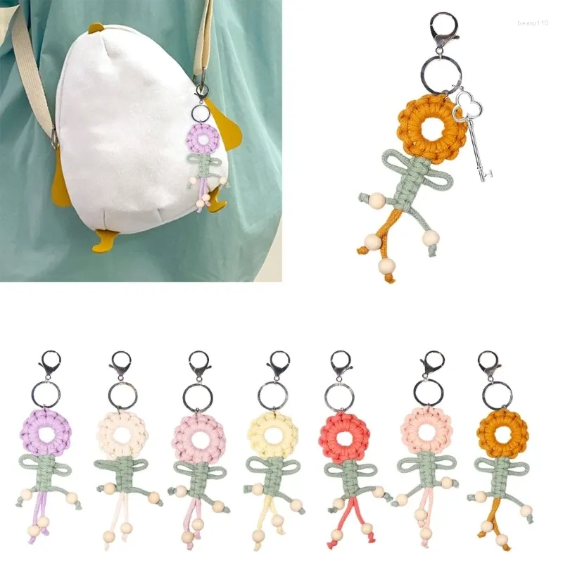 Keychains Hand-Woven Flower Keychain Jewelry Lanyard Girl Boy Couple Gift Lobster Clasp Keyring Headset Pendant Decoration