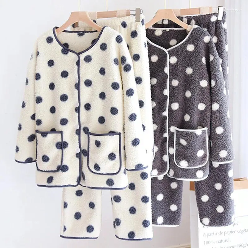 Women's Sleepwear Pajamas Coral Fleece Winter Thickening Home Wear Suit Cute Dots Flannel Velvet Warm Set Pijama Mujer