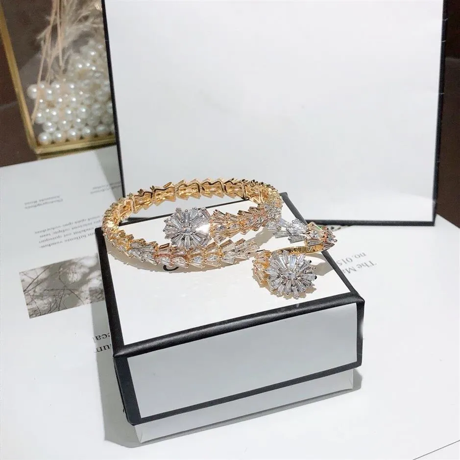 Modemerk Sieraden Sets Dame Messing Ladder Vierkante Diamanten Slangachtige 18K Gouden Bruiloft Verloving Open Armbanden Ringen Se214Q