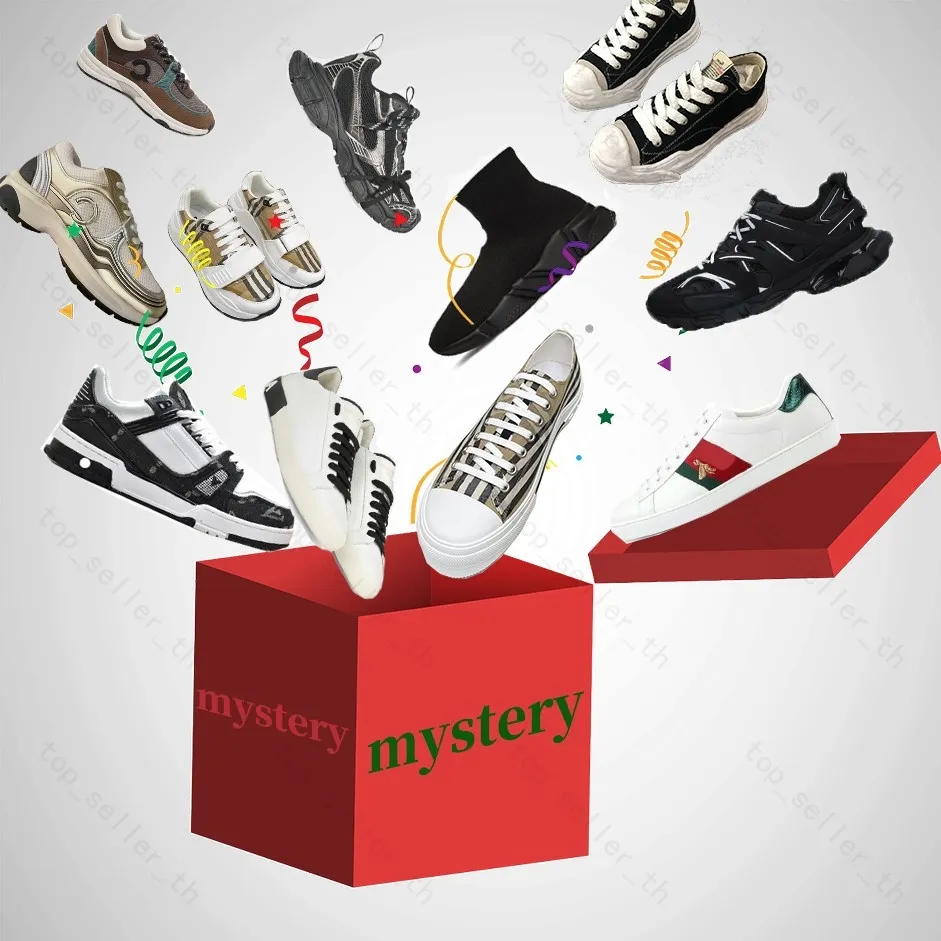 DHgate.com:Surprise 2024 Shoes Mystery Box: Designer