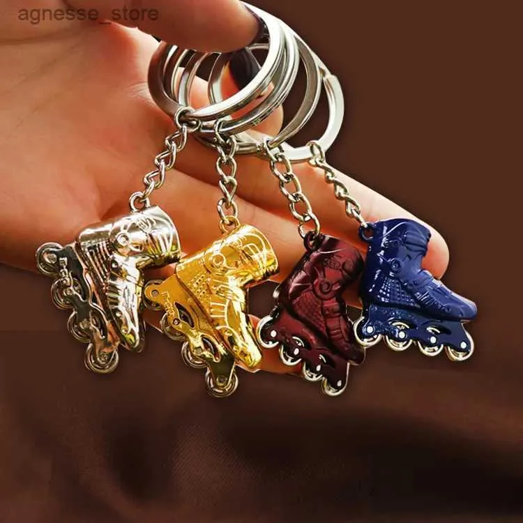 Keychains Lanyards Cartoon Mini Skates Shoe Pendant Keychain Backpack Hanging Ornament Metal Roller Skates Keyrings For Kids Adults Party Gifts R231201