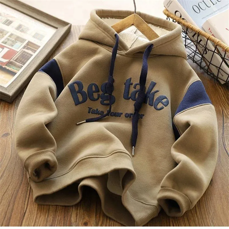 Kid Girl Letter Print Fuzzy Hoodie Sweatshirt
