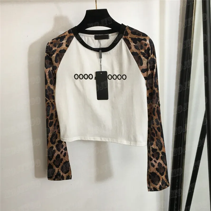 Abgeschnittene Oberteile, T-Shirts, bestickte Buchstaben-T-Shirts, Leopardenmuster, lange Ärmel, Spleißen, T-Shirt für Damen, modischer, lässiger Pullover