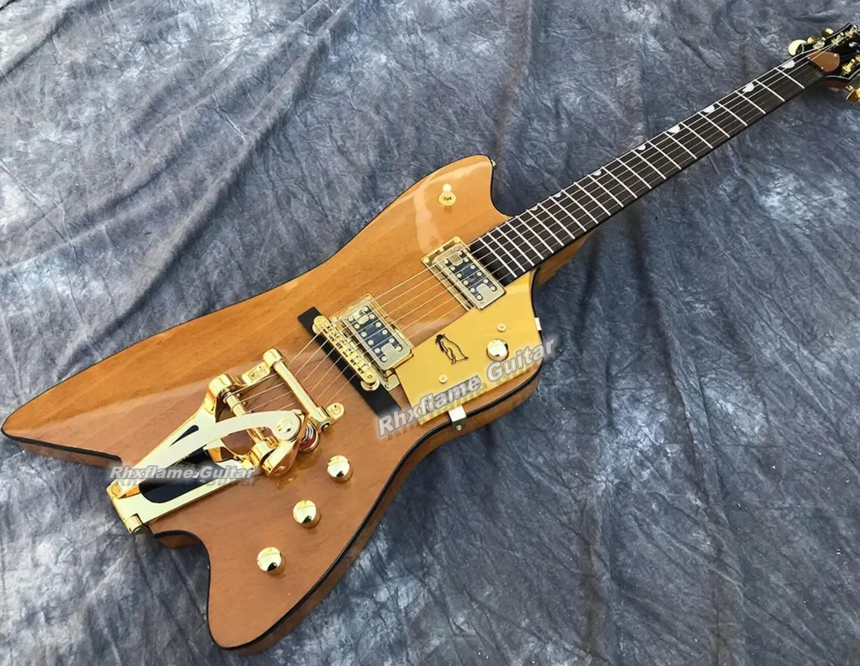 Custom G6199 Billy Bo Jupiter Gloss Natural Thunderbird Guitare électrique Corps noir Reliure Bigs Tremolo Bridge Gold Sparkle Penguin Pickguard Thumbnail Inlay